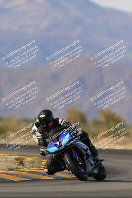 media/Dec-17-2022-SoCal Trackdays (Sat) [[224abd9271]]/Turn 7 Set 2 (1140am)/